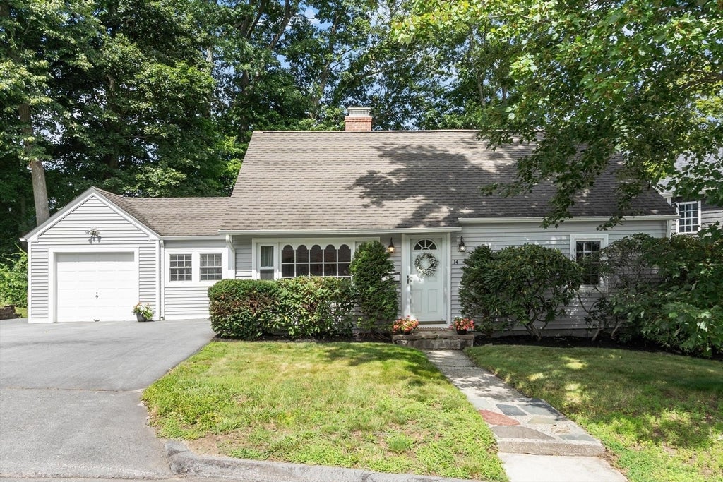14 Meadow Ln, Worcester, MA, 14 Meadow Ln, Worcester, MA Photo #1
