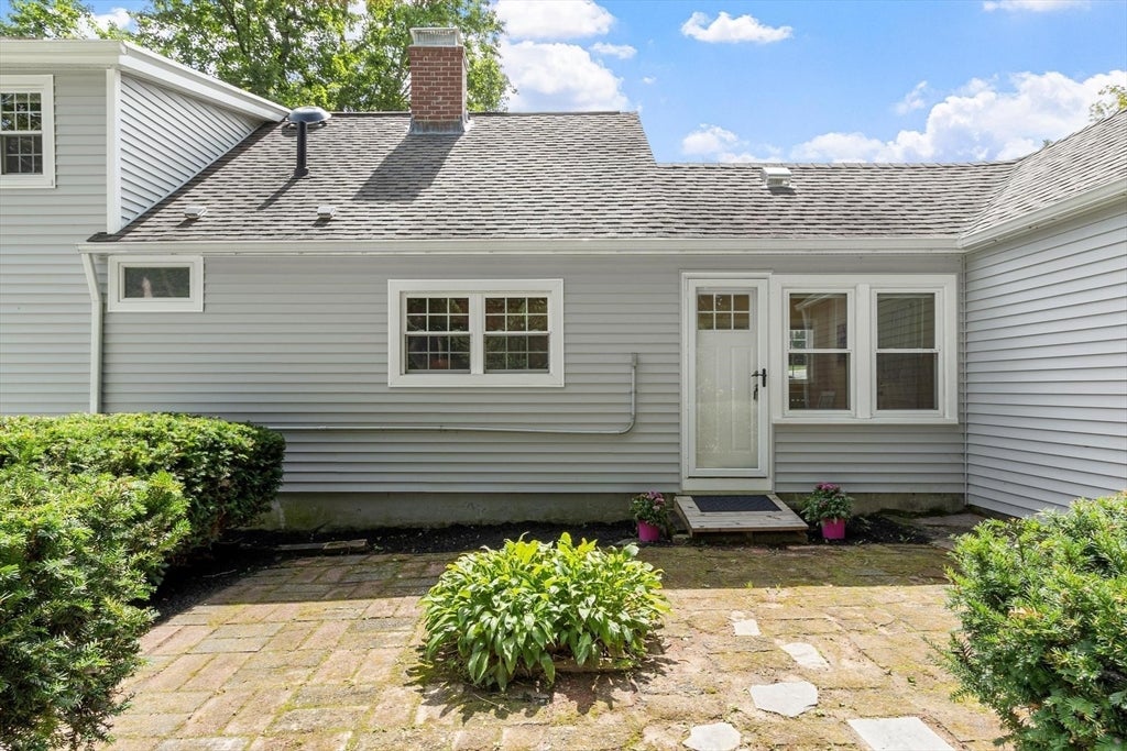 14 Meadow Ln, Worcester, MA, 14 Meadow Ln, Worcester, MA Photo #31