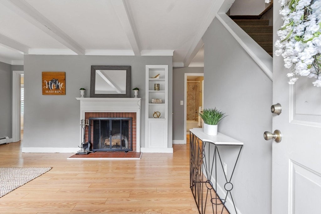 14 Meadow Ln, Worcester, MA, 14 Meadow Ln, Worcester, MA Photo #14