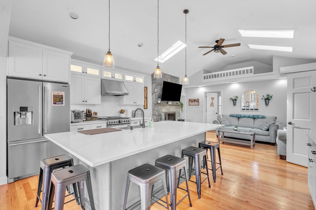 347 Pine Rd