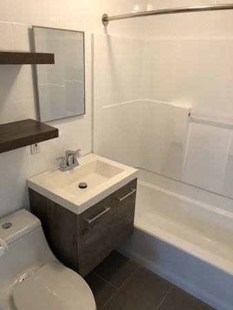 243 Lake St 23