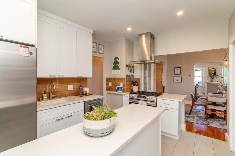 100 Belgrade Ave #2, Boston, MA, 100 Belgrade Ave #2, Boston, MA Photo #18