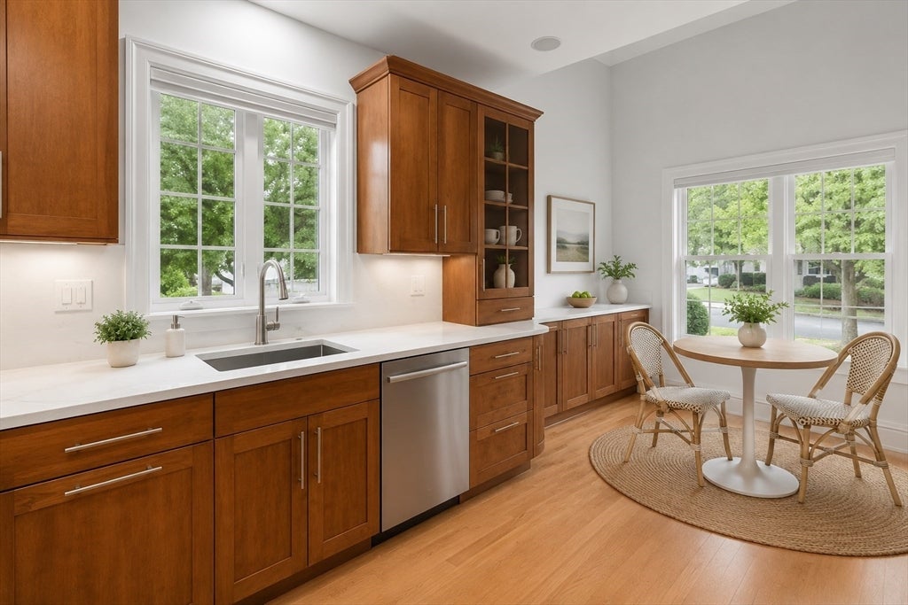 60 Graystone CIR #60, Winchester, MA, 60 Graystone CIR #60, Winchester, MA Photo #6