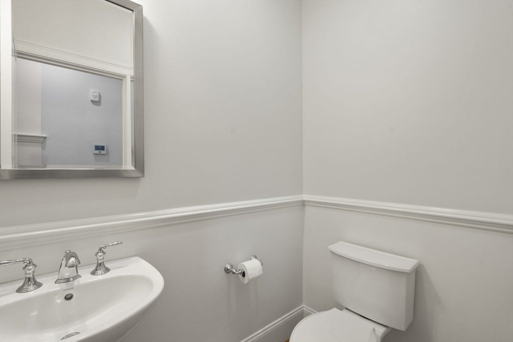 60 Graystone CIR #60, Winchester, MA, 60 Graystone CIR #60, Winchester, MA Photo #33