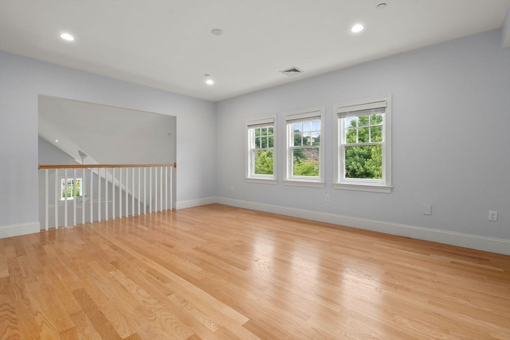 60 Graystone CIR #60, Winchester, MA, 60 Graystone CIR #60, Winchester, MA Photo #28