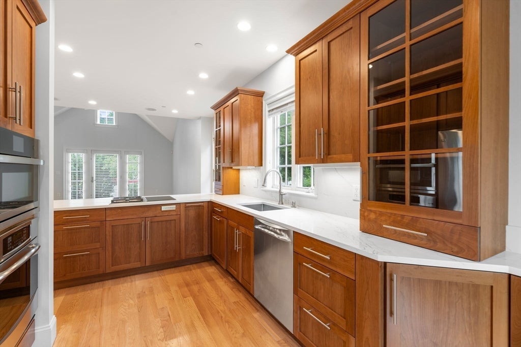 60 Graystone CIR #60, Winchester, MA, 60 Graystone CIR #60, Winchester, MA Photo #30