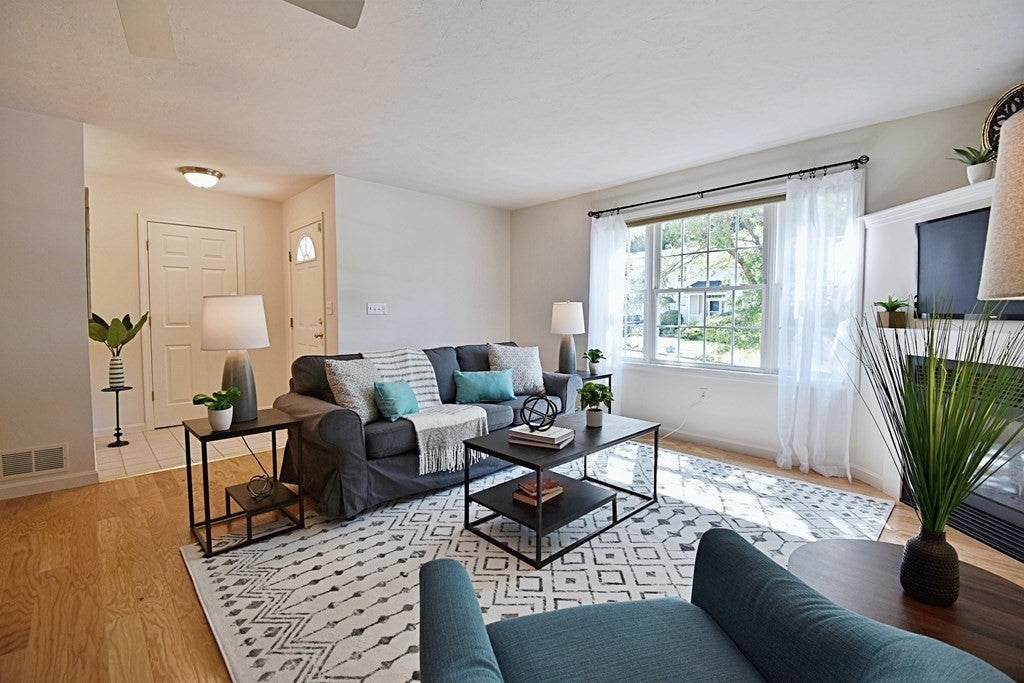 19 Ptarmigan Dr #19, Shrewsbury, MA, 19 Ptarmigan Dr #19, Shrewsbury, MA Photo #11