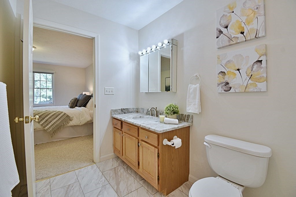 19 Ptarmigan Dr #19, Shrewsbury, MA, 19 Ptarmigan Dr #19, Shrewsbury, MA Photo #23