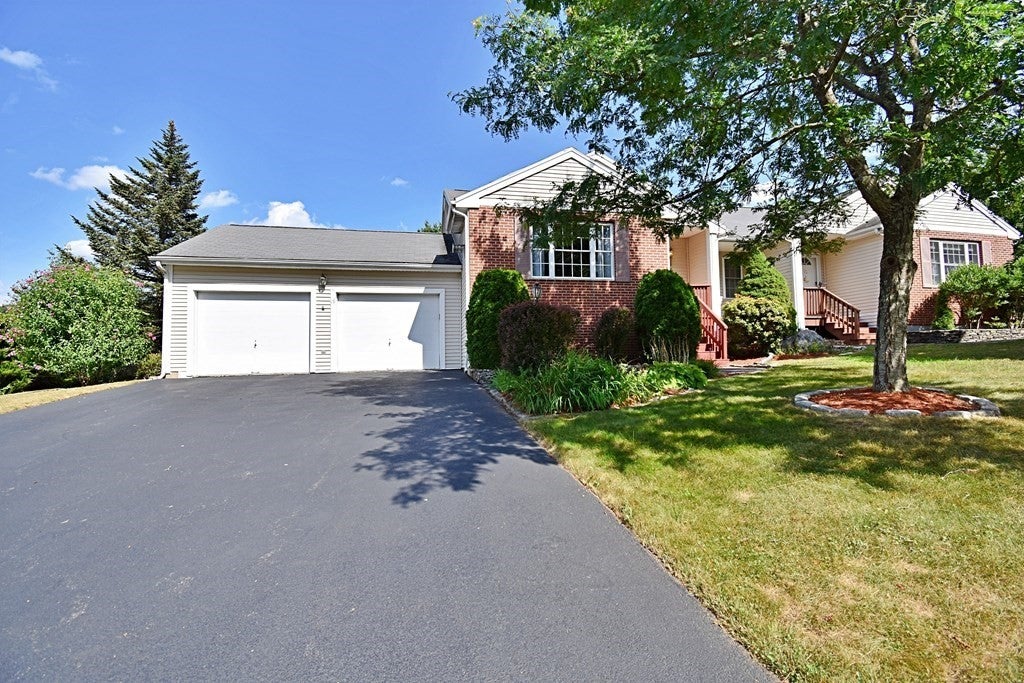 19 Ptarmigan Dr #19, Shrewsbury, MA, 19 Ptarmigan Dr #19, Shrewsbury, MA Photo #1