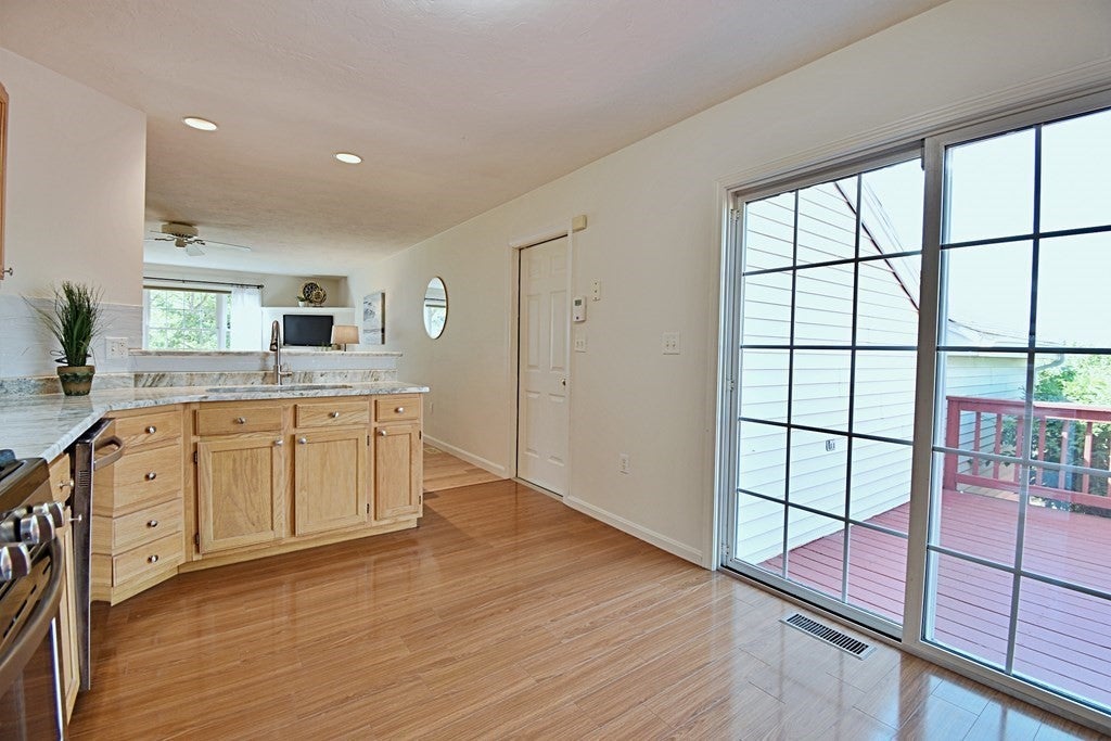 19 Ptarmigan Dr #19, Shrewsbury, MA, 19 Ptarmigan Dr #19, Shrewsbury, MA Photo #15