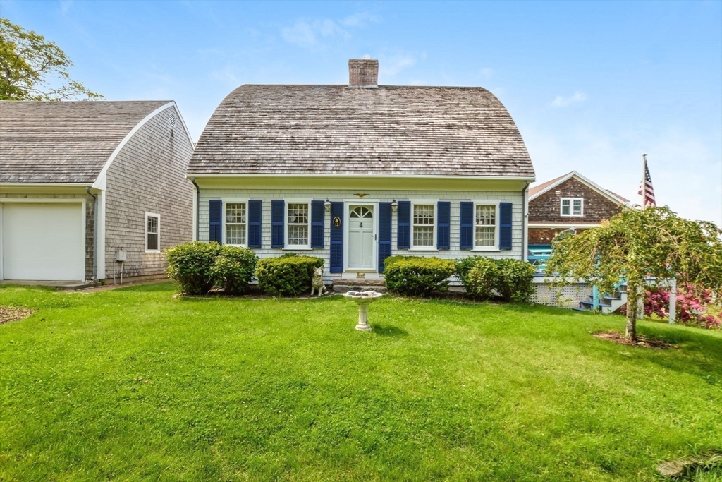 12 Taunton Ave