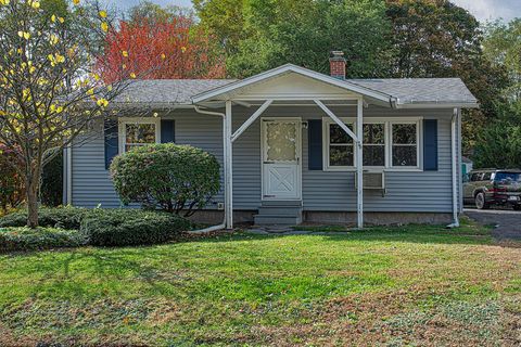 76 Cooke Ave Northampton MA 01060