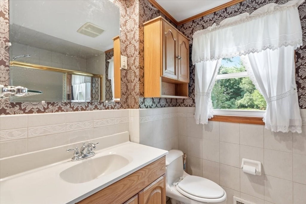 30 Newcomb ST, Norton, MA, 30 Newcomb ST, Norton, MA Photo #15