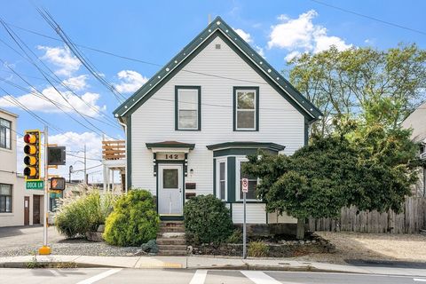 142 Elliott Street Beverly MA 01915