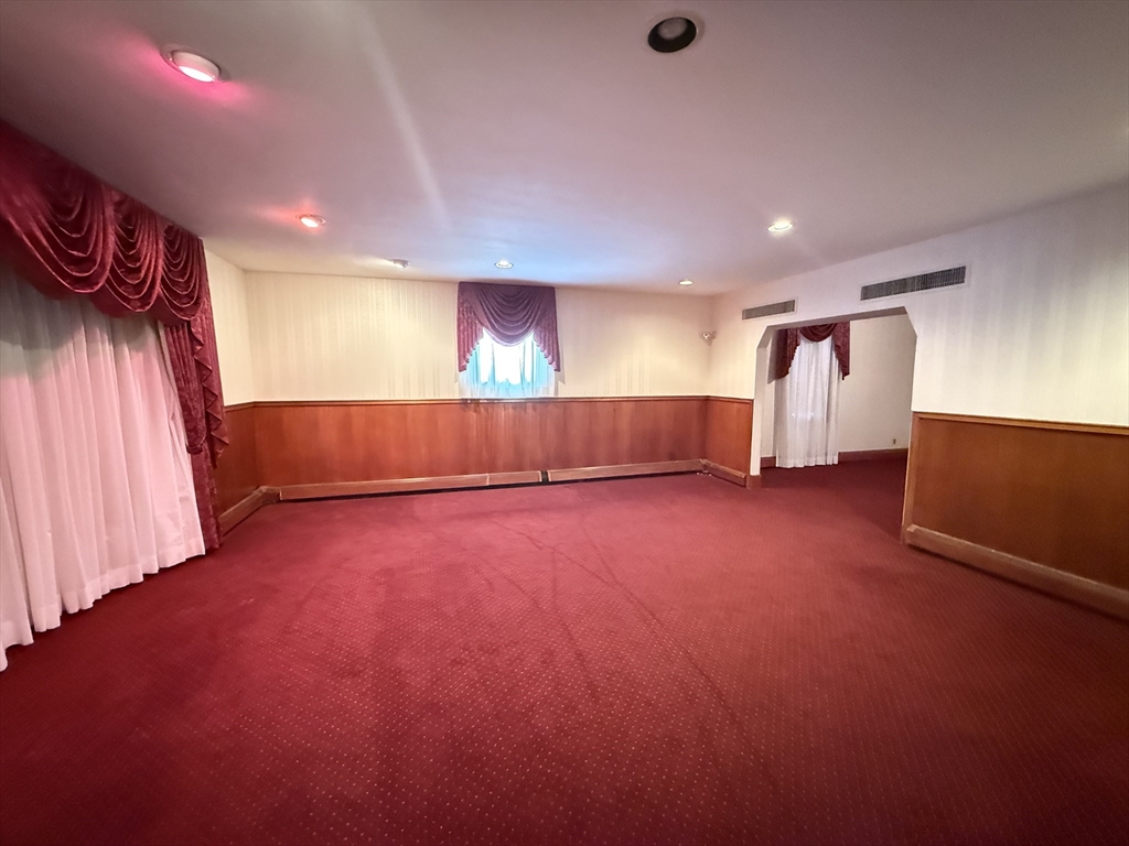 123 Washington Ave 1