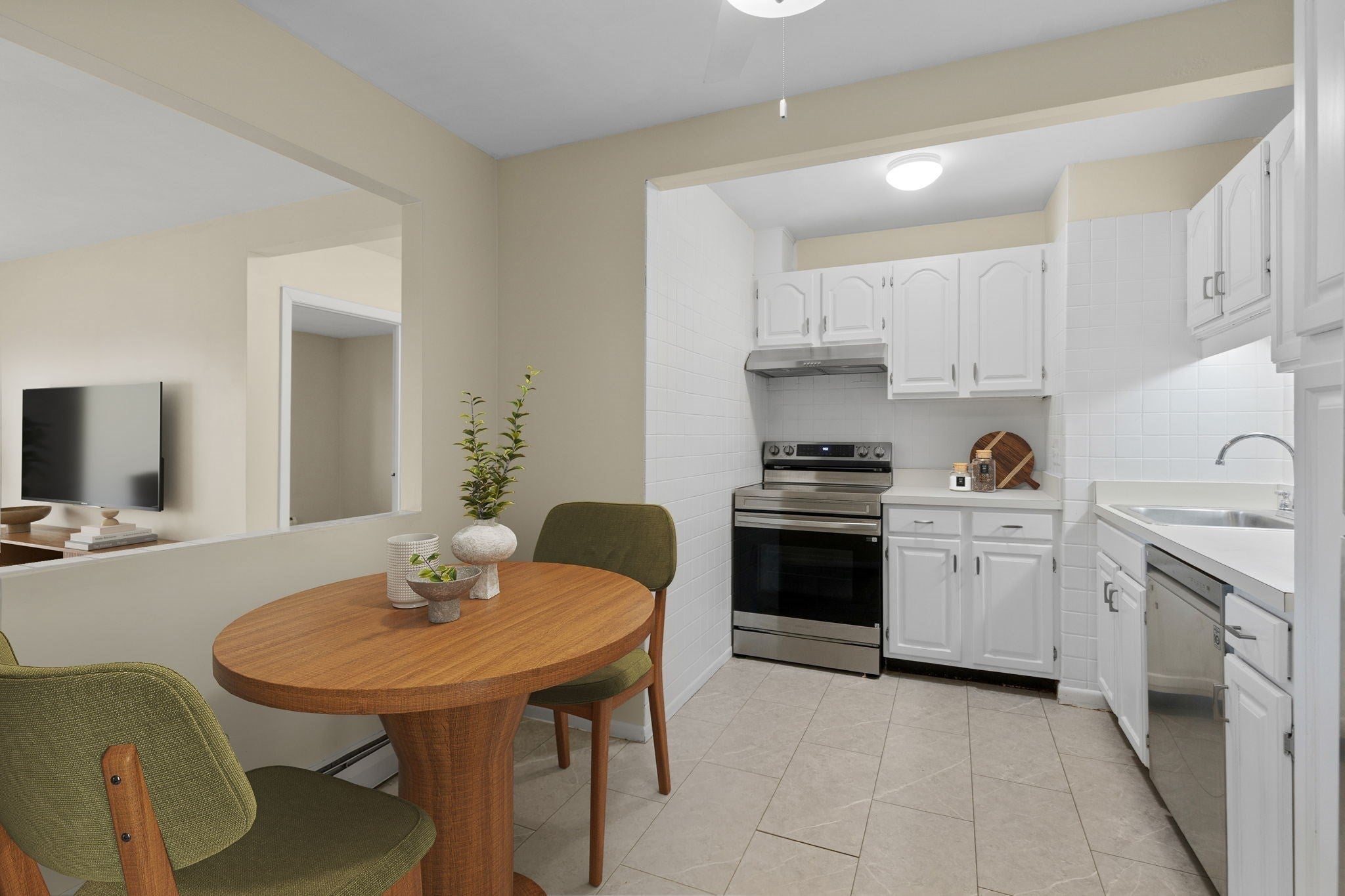 5 Linda Ln #4-4, Boston, MA, 5 Linda Ln #4-4, Boston, MA Photo #2