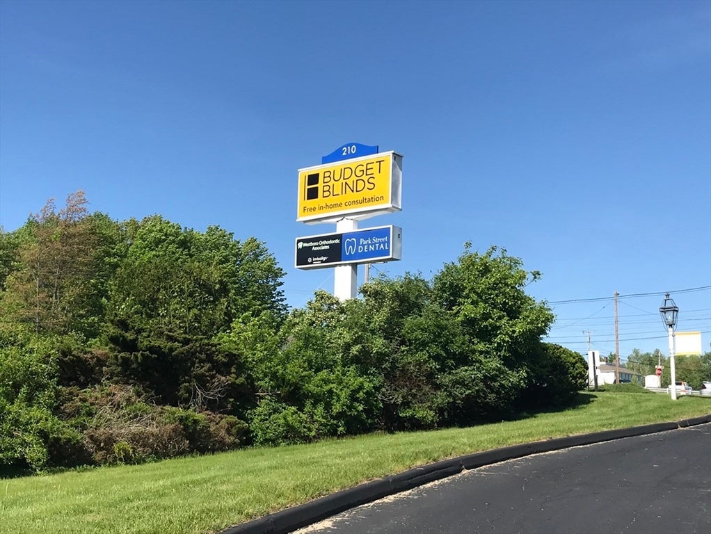 210 Turnpike Rd