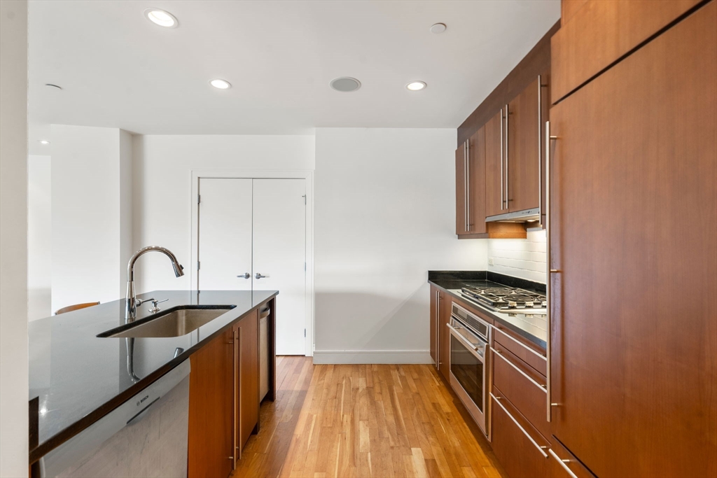 2400 Beacon St 514