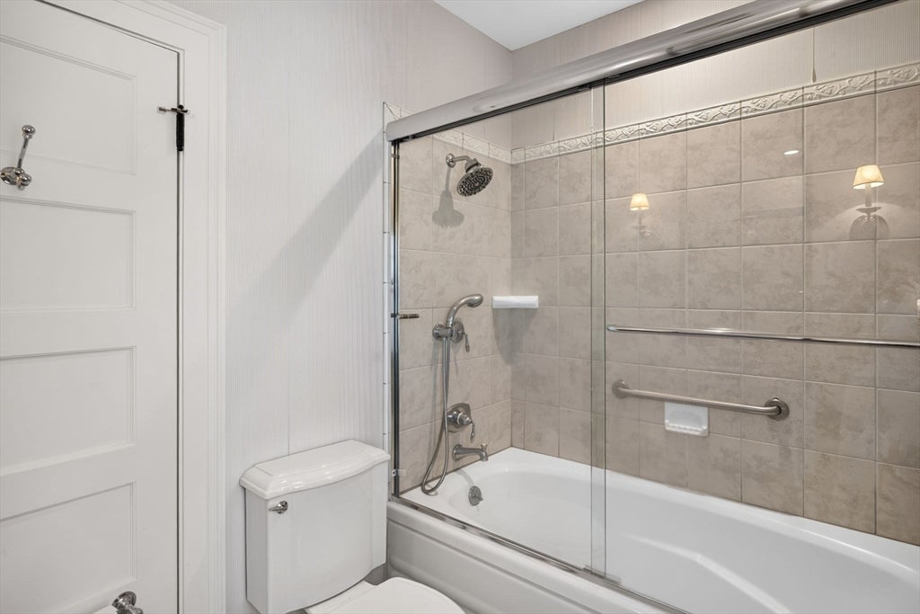 528 Main Street 2 & 3, Harwich, MA Photo #35