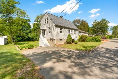 30 Wheeler Ave Melrose MA 02176