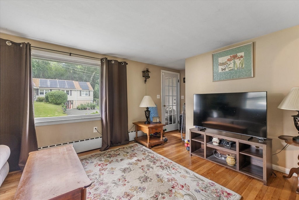 1 Melba Ave, Auburn, MA, 1 Melba Ave, Auburn, MA Photo #9