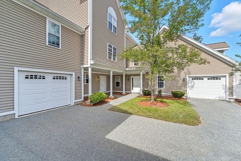 18 Dale St 4G Andover MA 01810