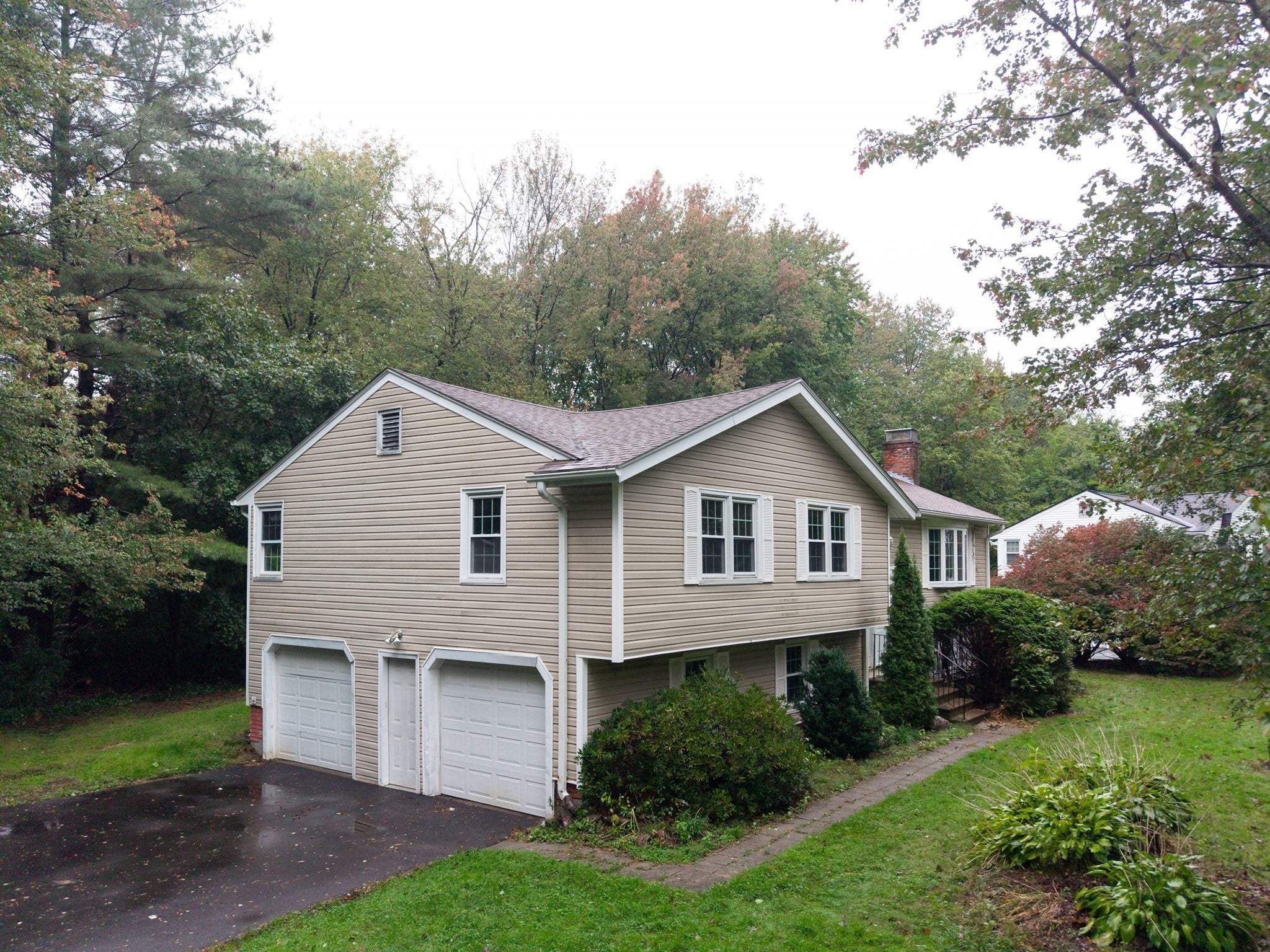 30 Overlook Dr, Westborough, MA, 30 Overlook Dr, Westborough, MA Photo #2