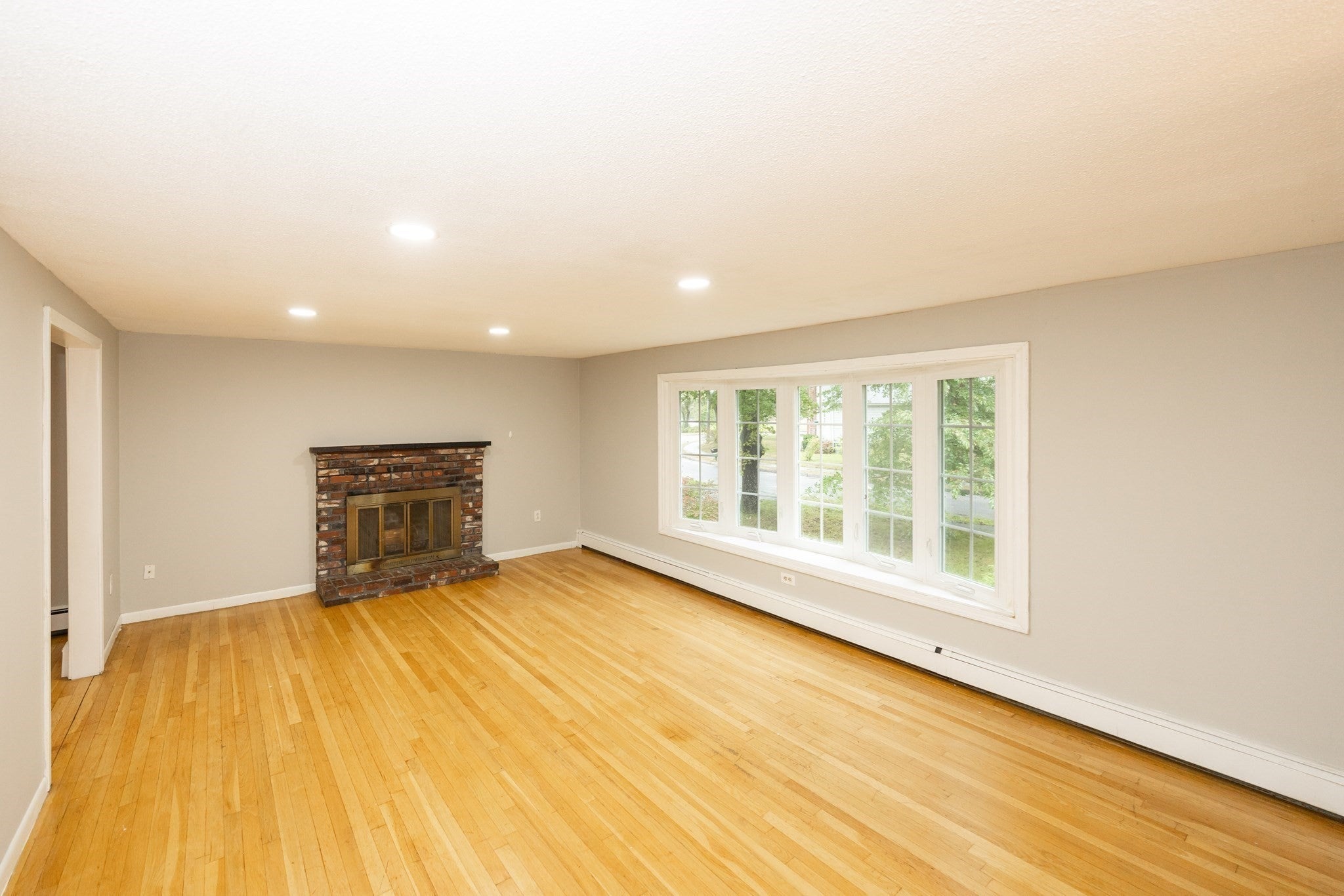 30 Overlook Dr, Westborough, MA, 30 Overlook Dr, Westborough, MA Photo #5