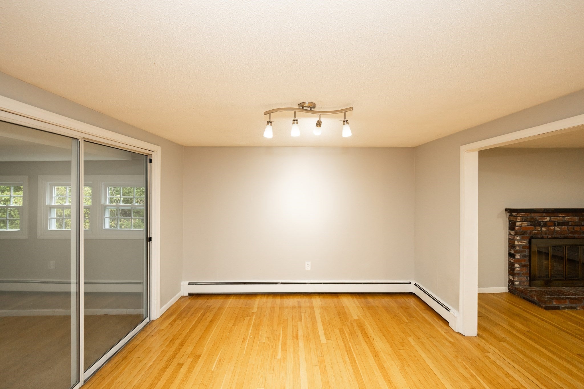 30 Overlook Dr, Westborough, MA, 30 Overlook Dr, Westborough, MA Photo #13