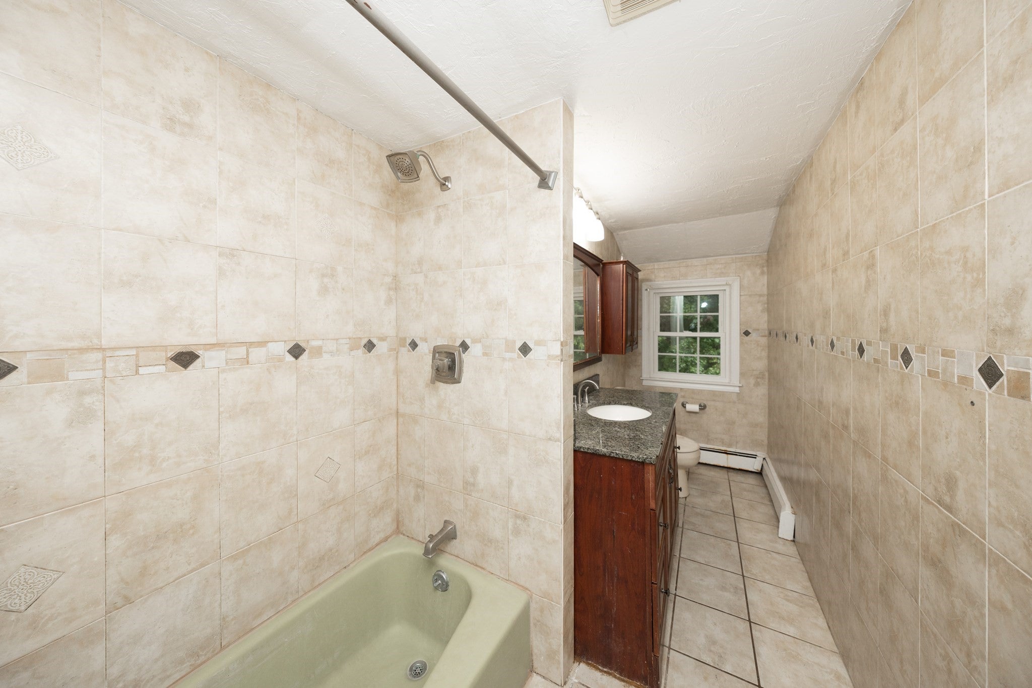 30 Overlook Dr, Westborough, MA, 30 Overlook Dr, Westborough, MA Photo #37