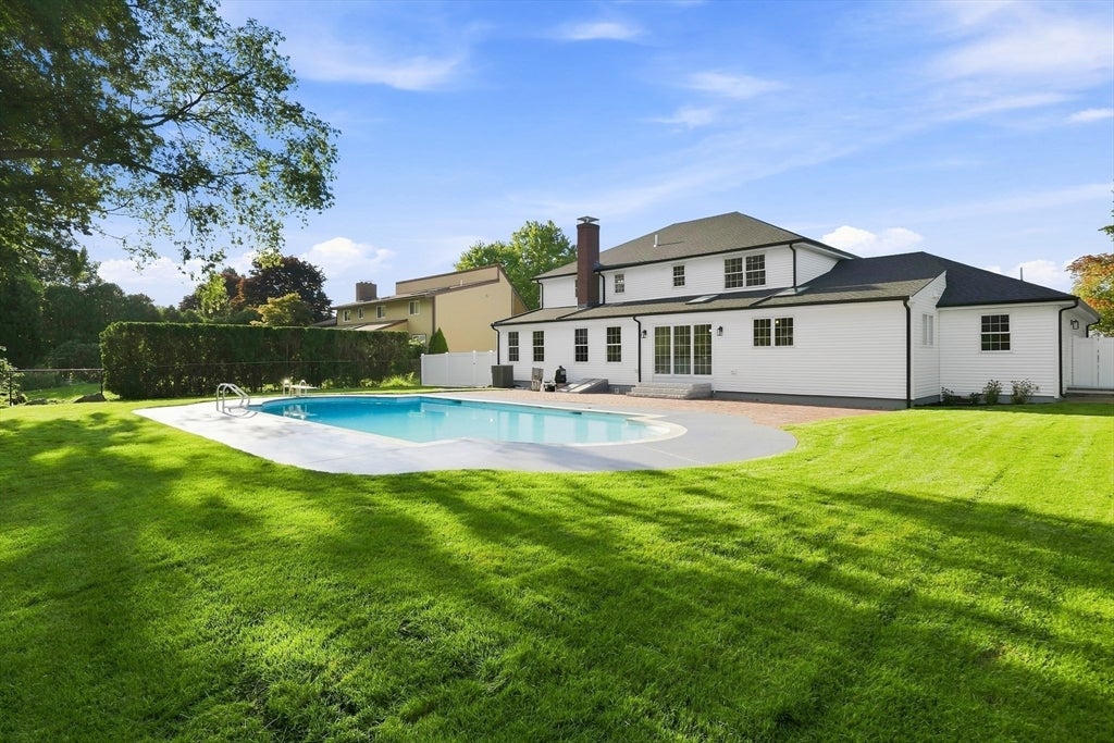 7 Viking Rd, Winchester, MA Photo #26