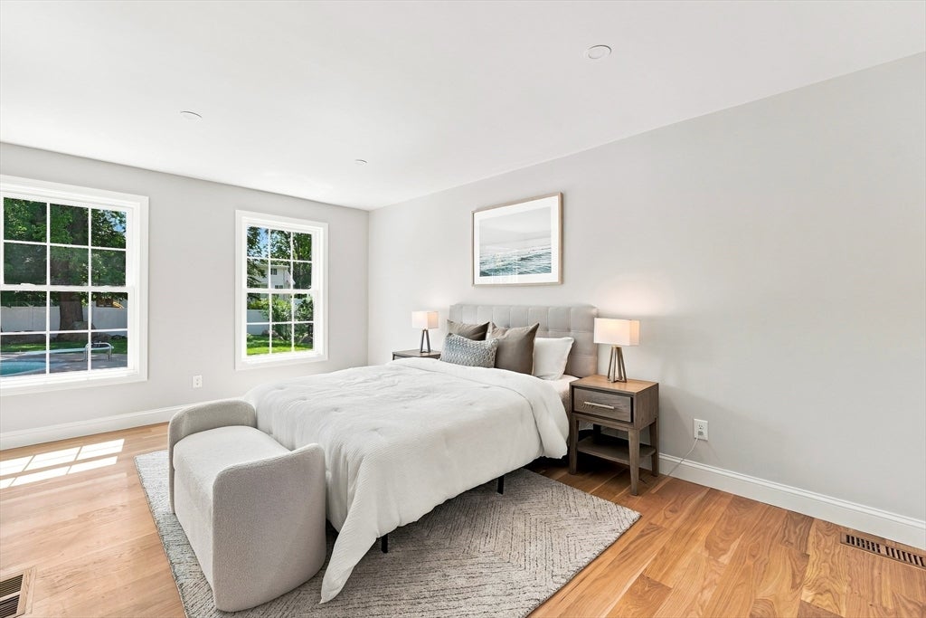 7 Viking Rd, Winchester, MA Photo #17