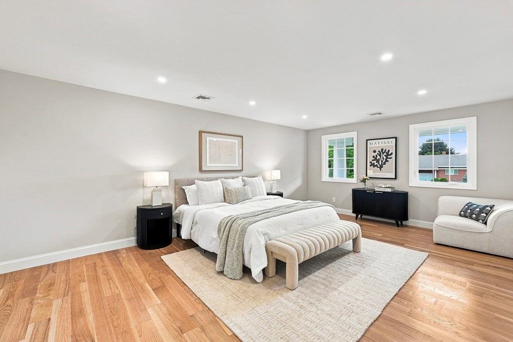 7 Viking Rd, Winchester, MA Photo #14
