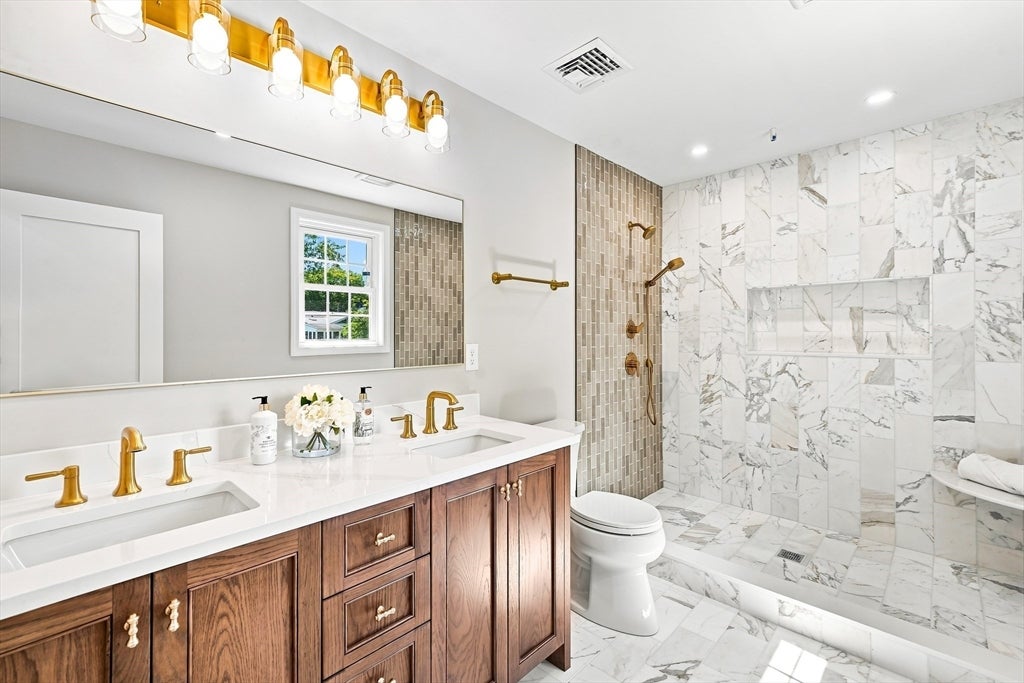 7 Viking Rd, Winchester, MA Photo #15