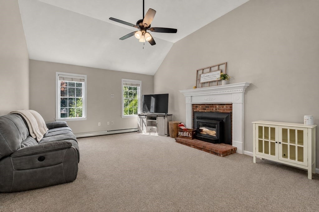 75 Connor Pass, Uxbridge, MA, 75 Connor Pass, Uxbridge, MA Photo #7