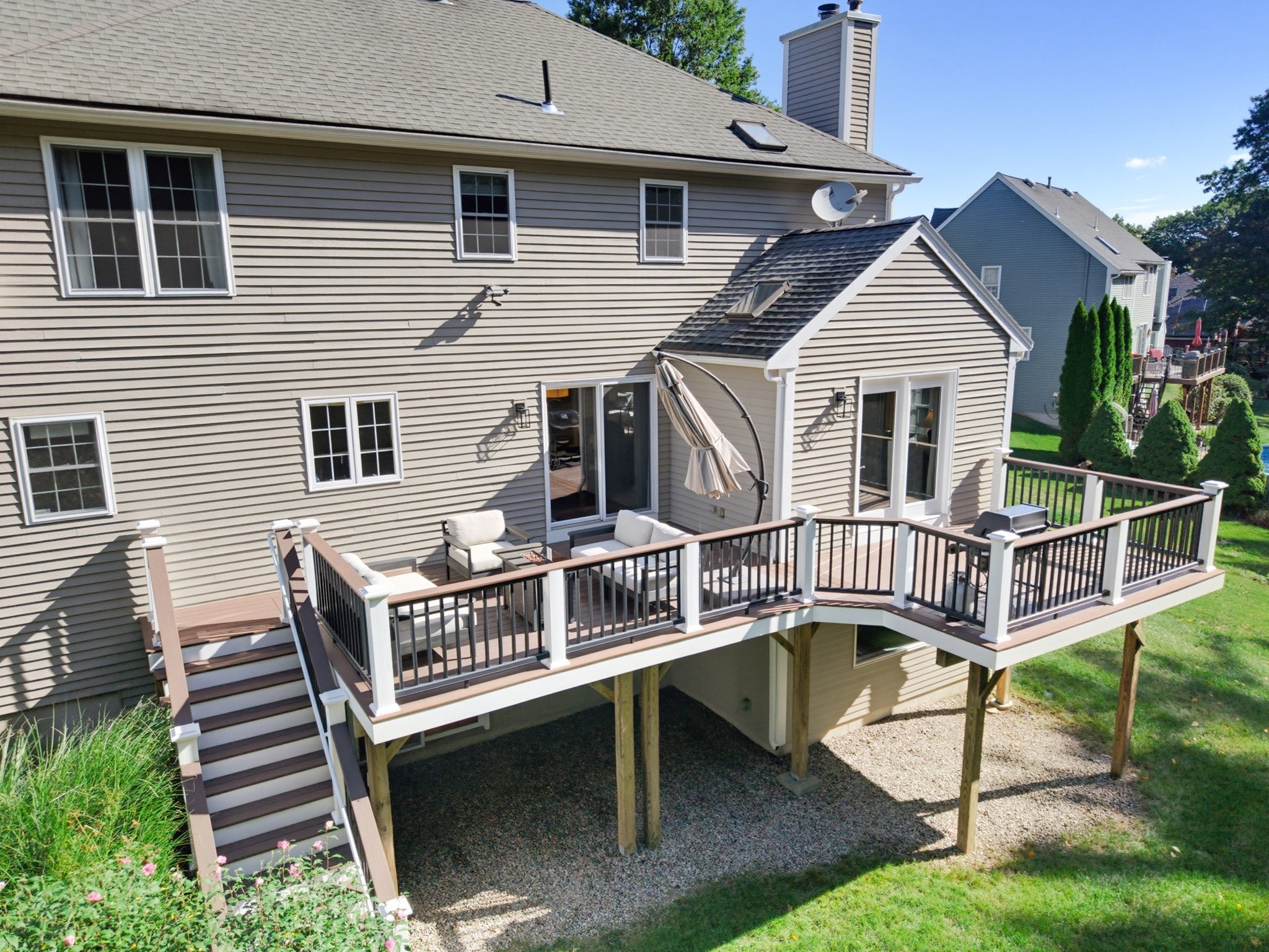 40 Heritage Ave