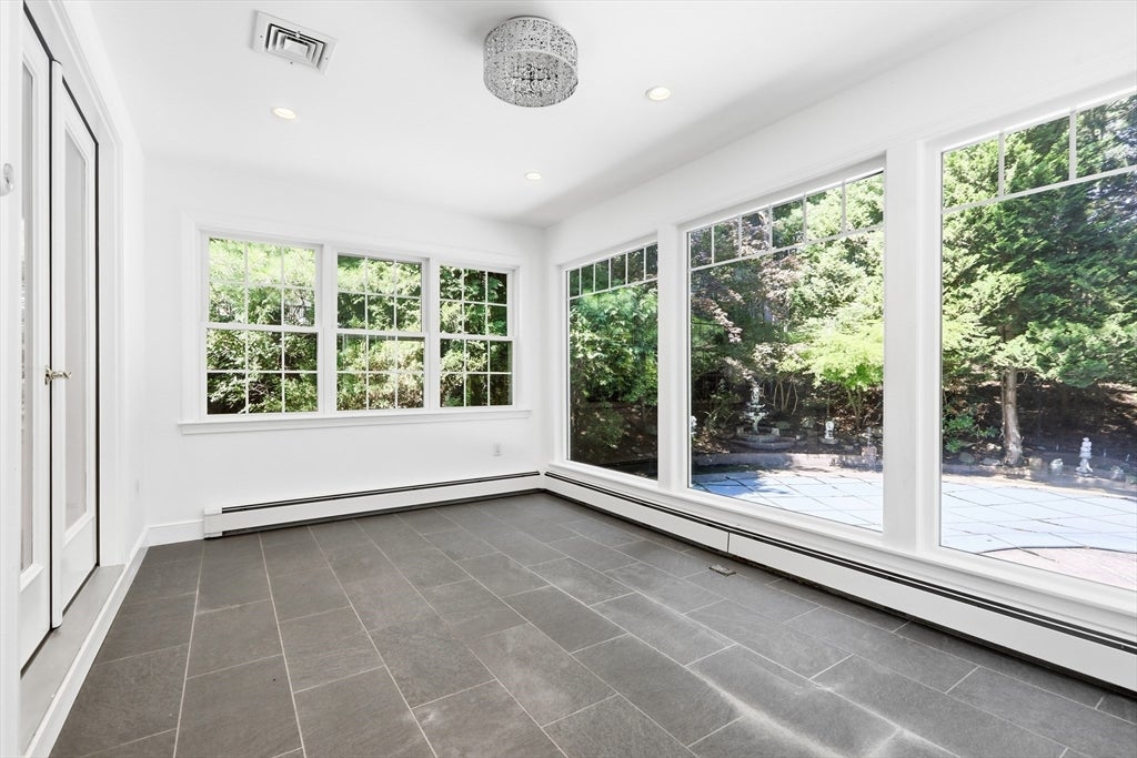 110 Thornberry Road, Winchester, MA, 110 Thornberry Road, Winchester, MA Photo #7