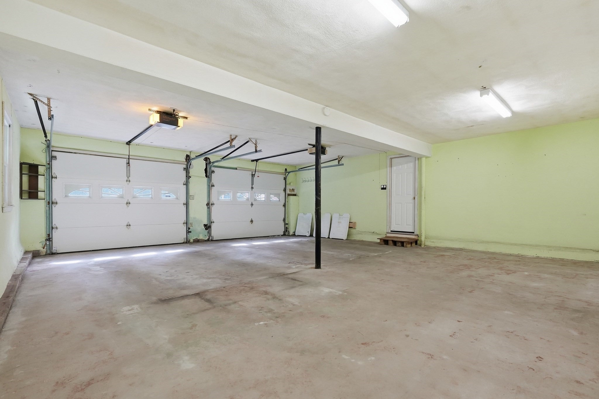 110 Thornberry Road, Winchester, MA Photo #18