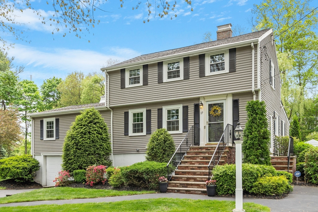 17 Phyllis Ave
