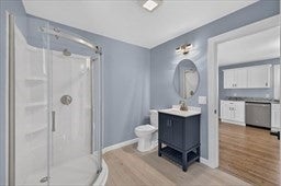 1496 Riverside Ave, Somerset, MA, 1496 Riverside Ave, Somerset, MA Photo #19