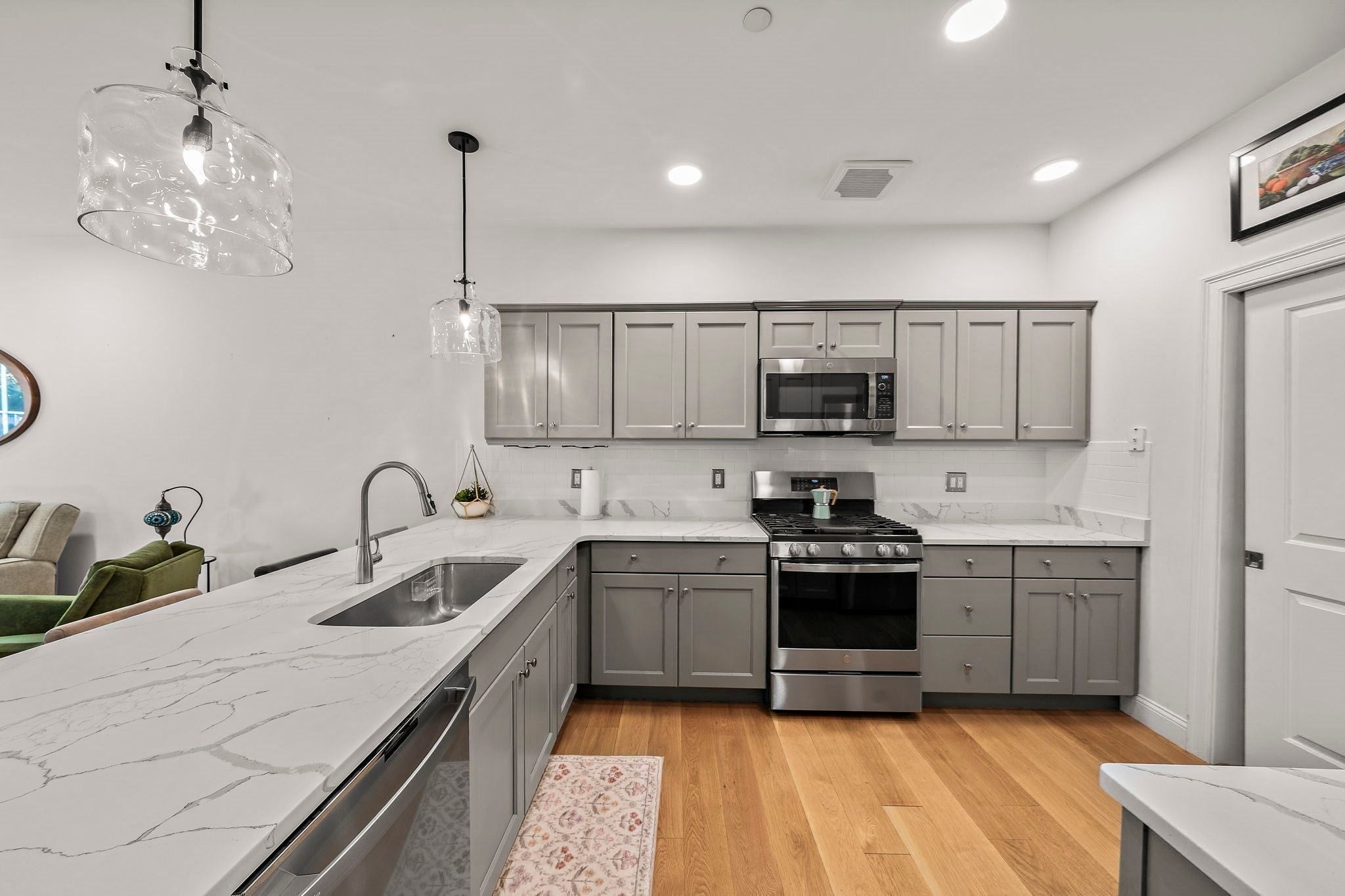 200 Revere St 4105