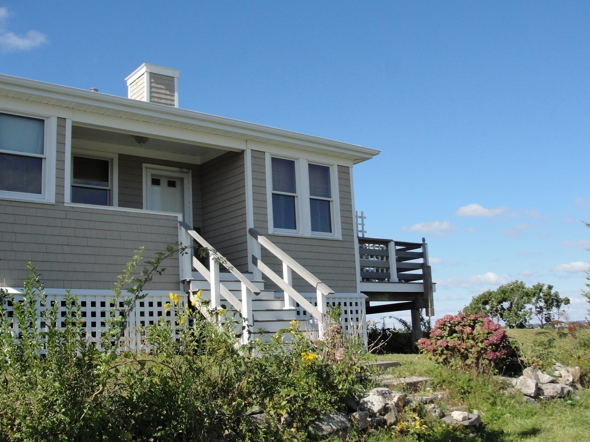 9 Wamsutta St.