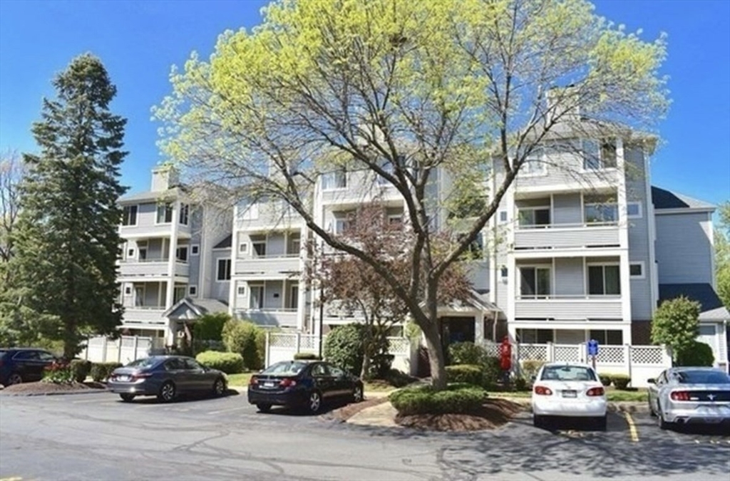 200 Falls Blvd C108