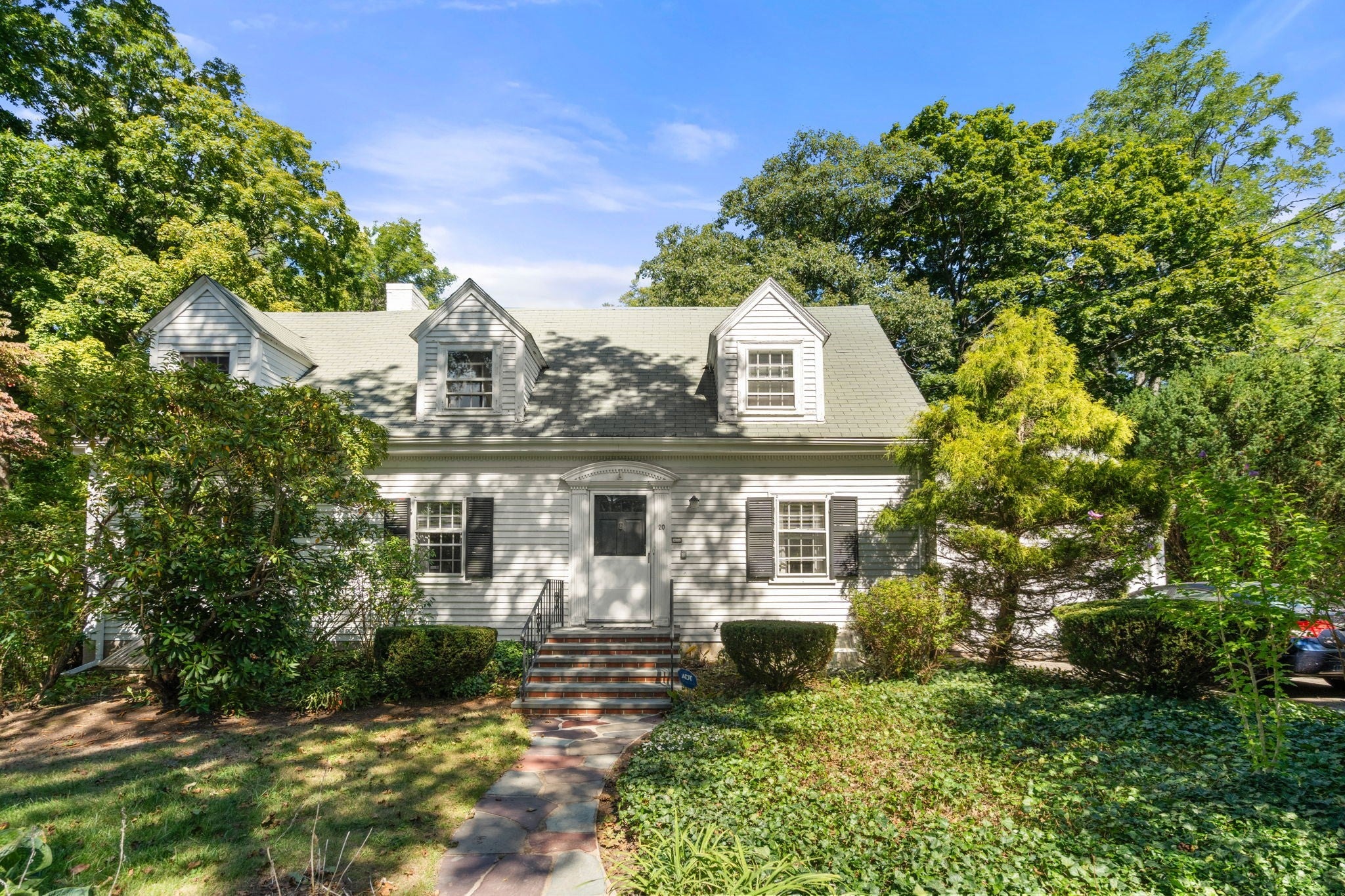 Photo of 20 Buswell Park, Newton, MA