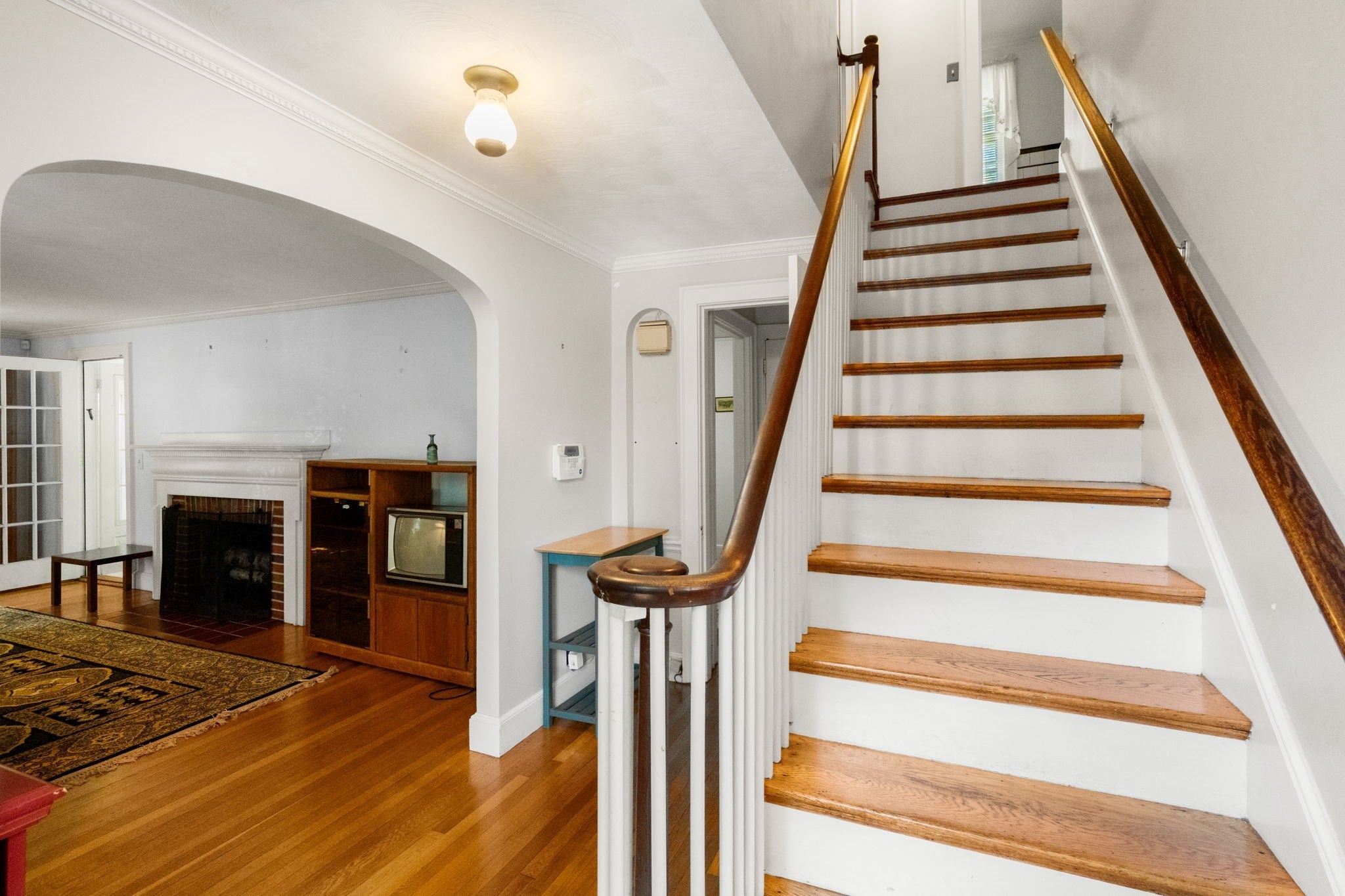 20 Buswell Park, Newton, MA, 20 Buswell Park, Newton, MA Photo #2