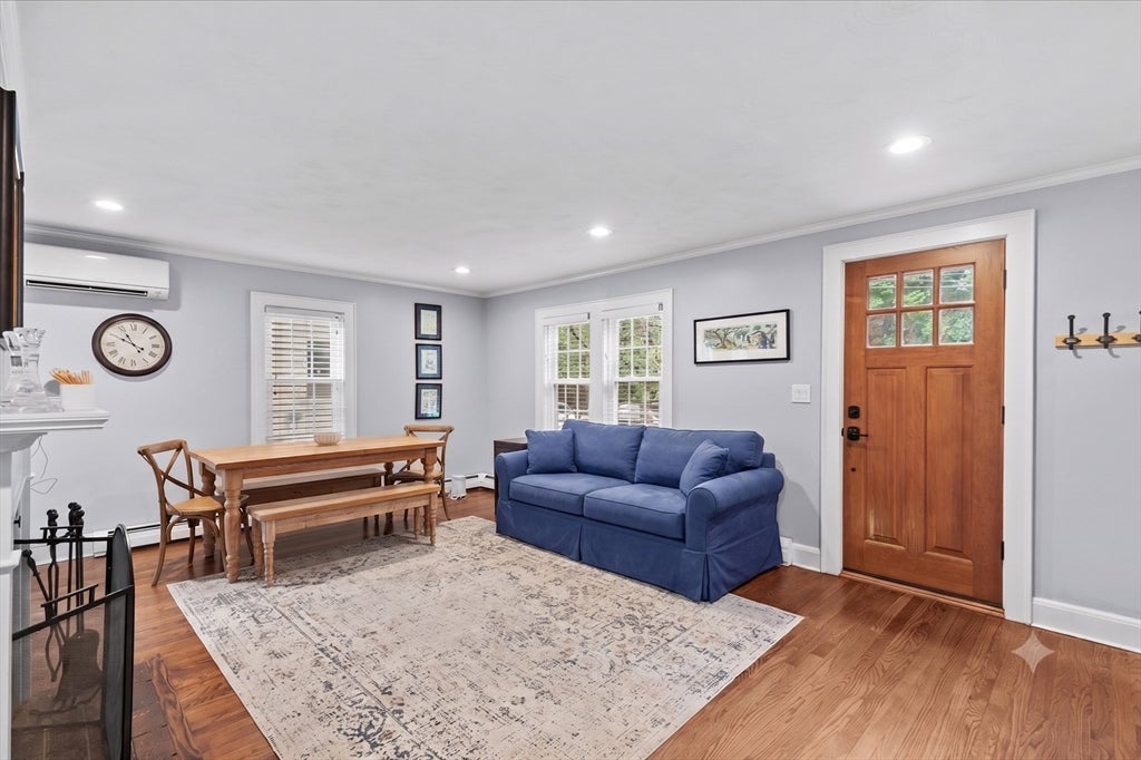 21 Gayland Road