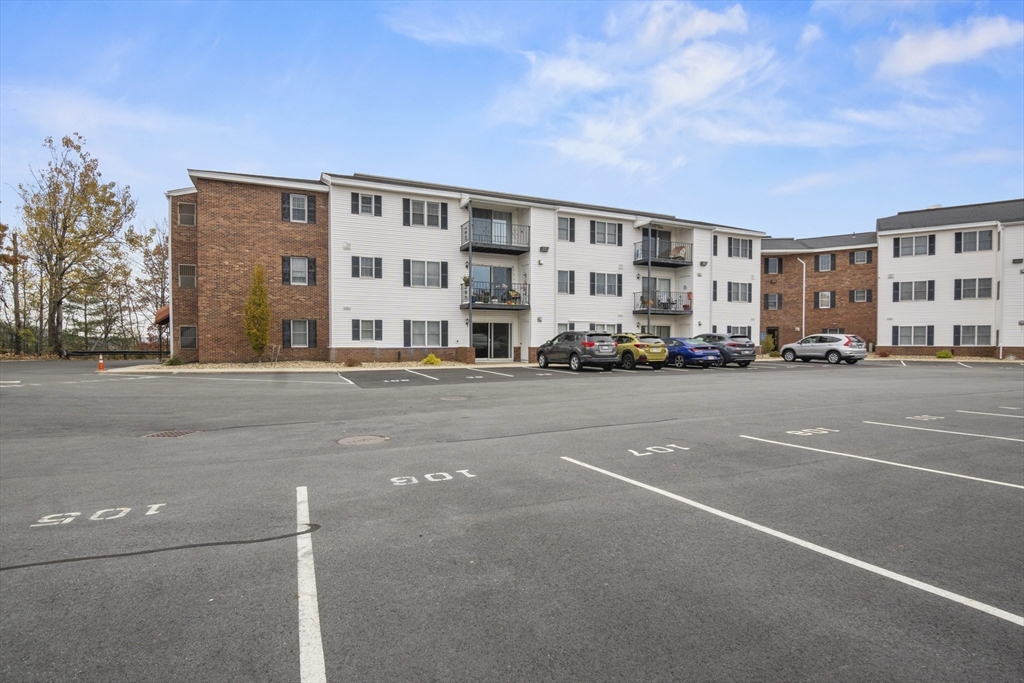 45 Christopher Drive 101