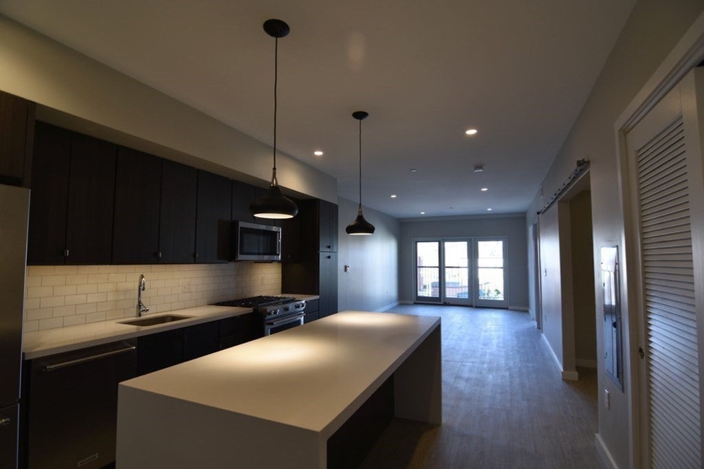 120 Savin Hill Ave #203, Boston, MA, 120 Savin Hill Ave #203, Boston, MA Photo #3