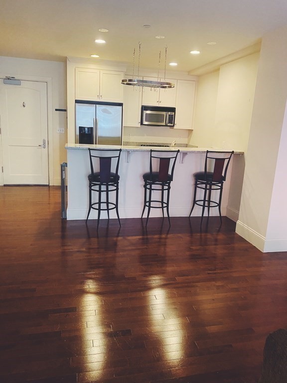 116 Rantoul St 204