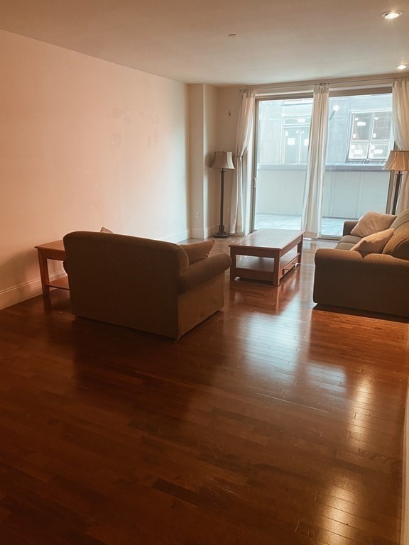 116 Rantoul St 204